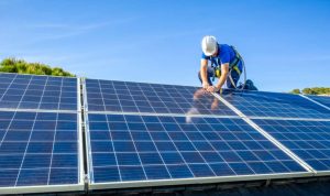 Installation et mise en production des panneaux solaires photovoltaïques à Miniac-Morvan